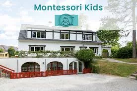 MONTESSORI KIDS